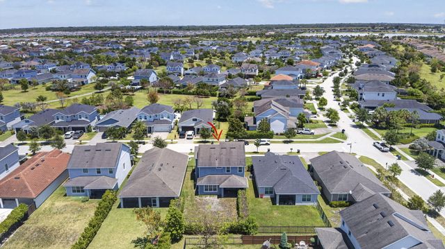 841 Wandering Willow Way, Loxahatchee, FL 33470