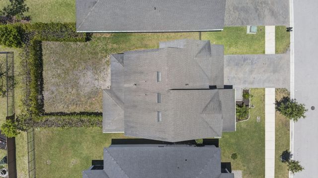 841 Wandering Willow Way, Loxahatchee, FL 33470