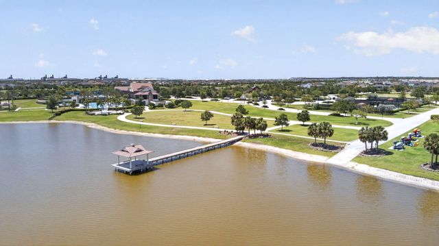 841 Wandering Willow Way, Loxahatchee, FL 33470