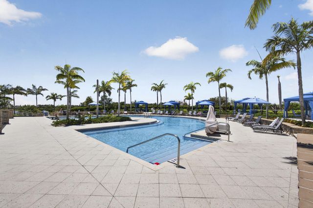 841 Wandering Willow Way, Loxahatchee, FL 33470