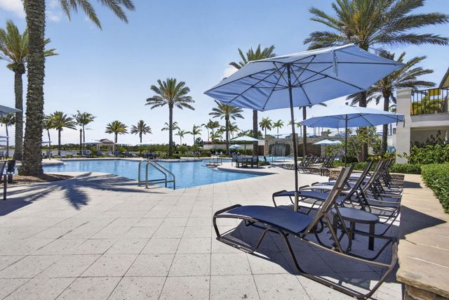 841 Wandering Willow Way, Loxahatchee, FL 33470