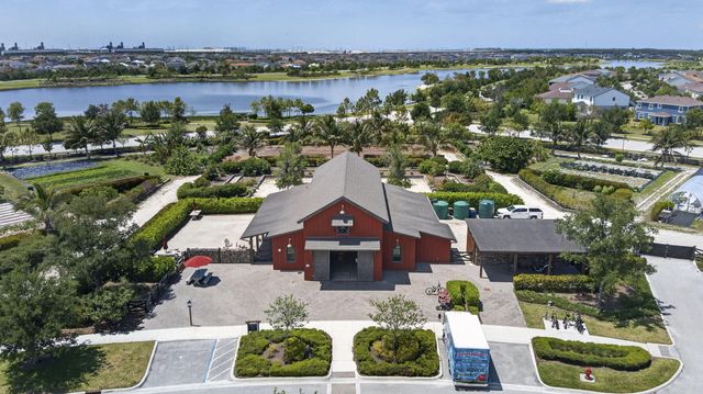 841 Wandering Willow Way, Loxahatchee, FL 33470