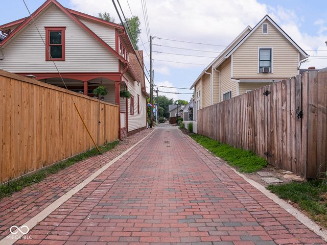 614 E Arch Street, Indianapolis, IN 46202