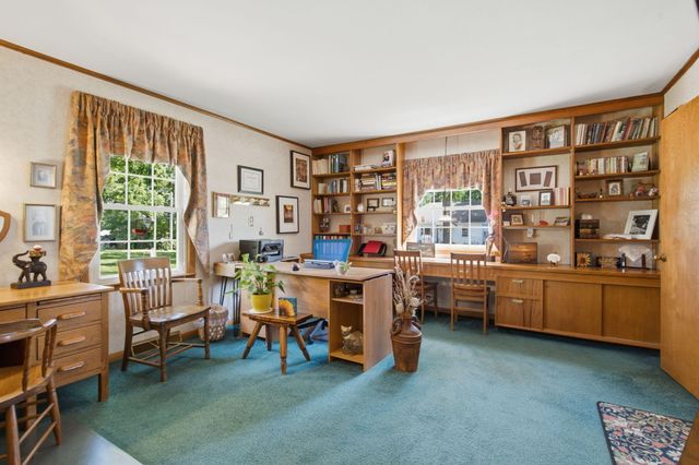 305 S 6th Avenue, Ozark, MO 65721
