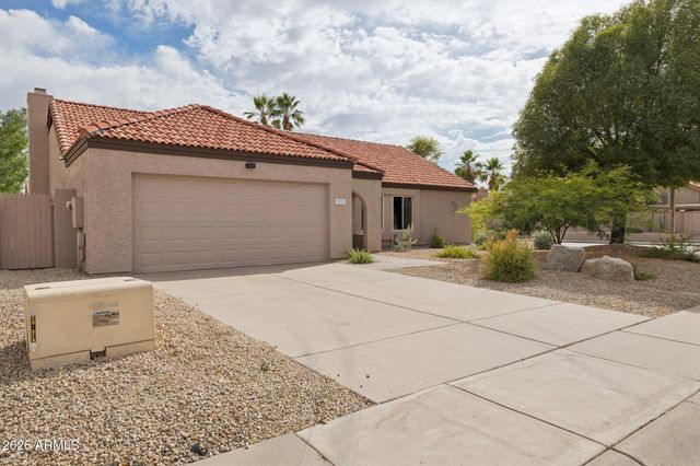 9003 E WINDROSE Drive, Scottsdale, AZ 85260