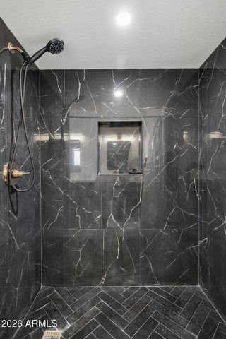 9003 E WINDROSE Drive, Scottsdale, AZ 85260