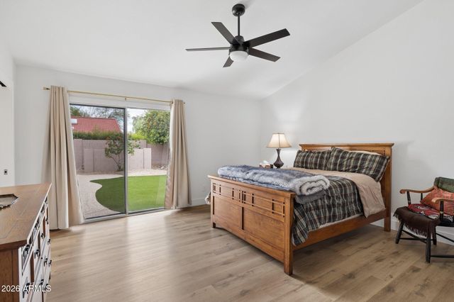 9003 E WINDROSE Drive, Scottsdale, AZ 85260