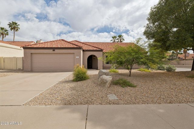 9003 E WINDROSE Drive, Scottsdale, AZ 85260
