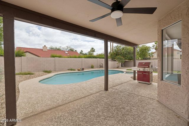 9003 E WINDROSE Drive, Scottsdale, AZ 85260