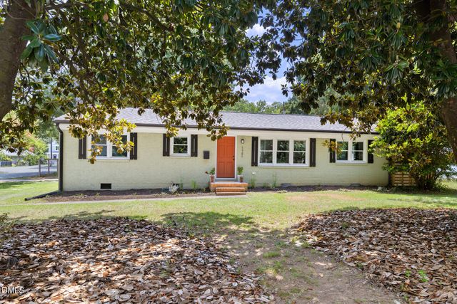 1701 N Greensboro Street, Carrboro, NC 27510