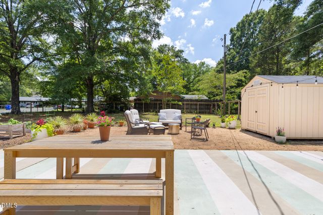 1701 N Greensboro Street, Carrboro, NC 27510