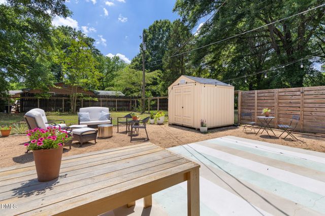 1701 N Greensboro Street, Carrboro, NC 27510