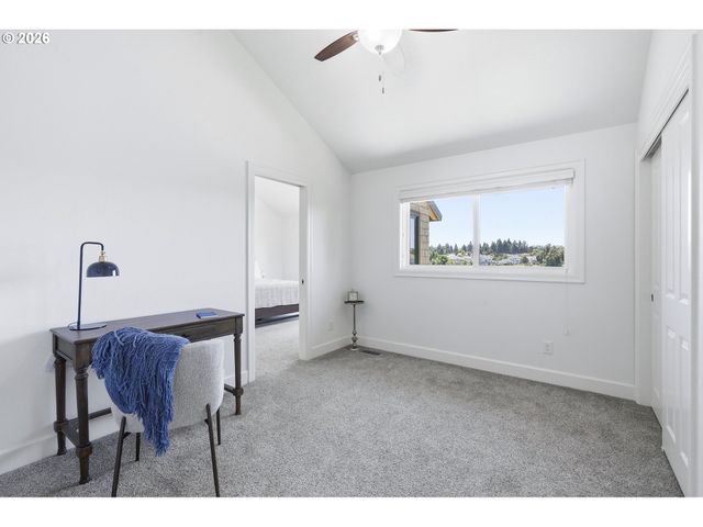 20122 Ne INTERLACHEN Ln, Fairview, OR 97024