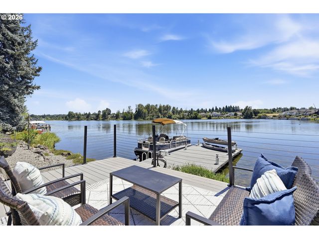 20122 Ne INTERLACHEN Ln, Fairview, OR 97024