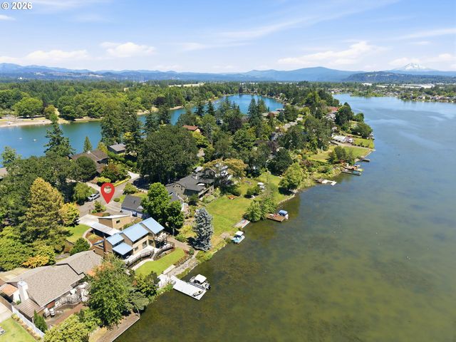 20122 Ne INTERLACHEN Ln, Fairview, OR 97024