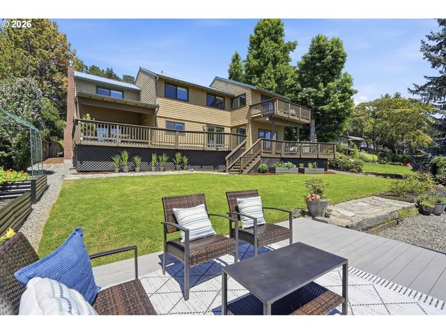 20122 Ne INTERLACHEN Ln, Fairview, OR 97024