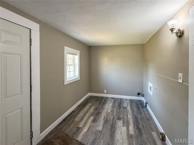 2202 Mangold Street, Poplar Bluff, MO 63901