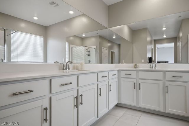 9829 Adrian Peak Street, Las Vegas, NV 89143