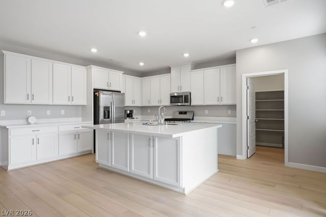 9829 Adrian Peak Street, Las Vegas, NV 89143