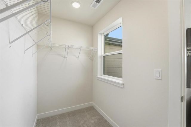 942 Elderberry Place, Waukee, IA 50263