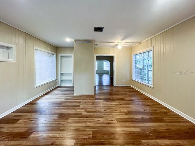 2734 SW 3RD PLACE, Gainesville, FL 32607