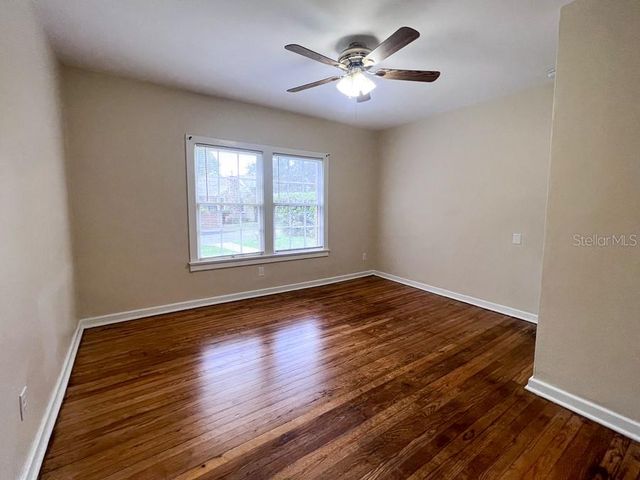 2734 SW 3RD PLACE, Gainesville, FL 32607