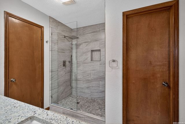 505 Oak Village Dr, San Antonio, TX 78253