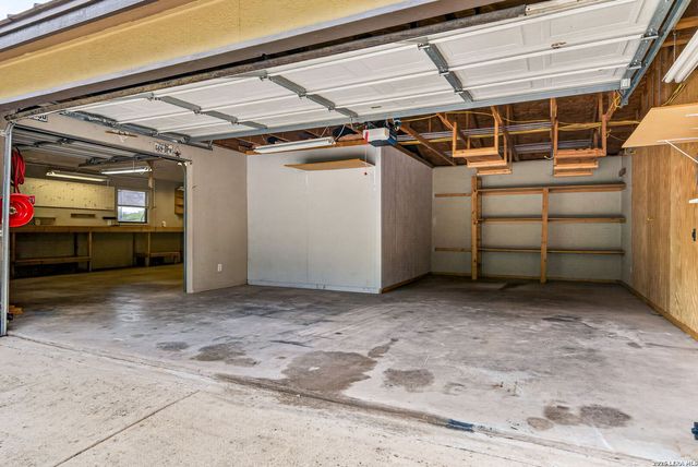505 Oak Village Dr, San Antonio, TX 78253