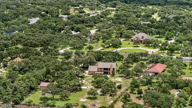 505 Oak Village Dr, San Antonio, TX 78253