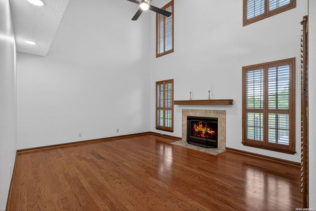 505 Oak Village Dr, San Antonio, TX 78253