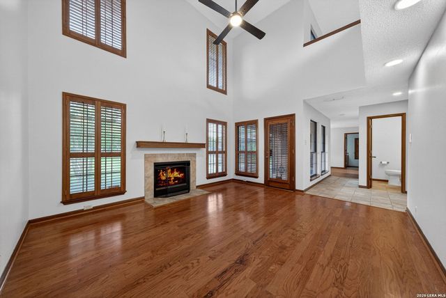 505 Oak Village Dr, San Antonio, TX 78253