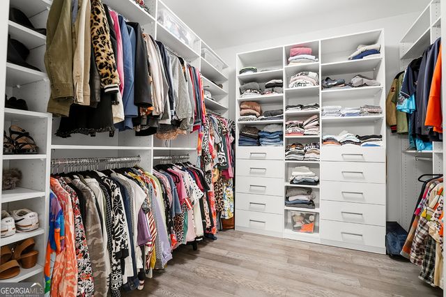 1095 Heyward Way, Alpharetta, GA 30009