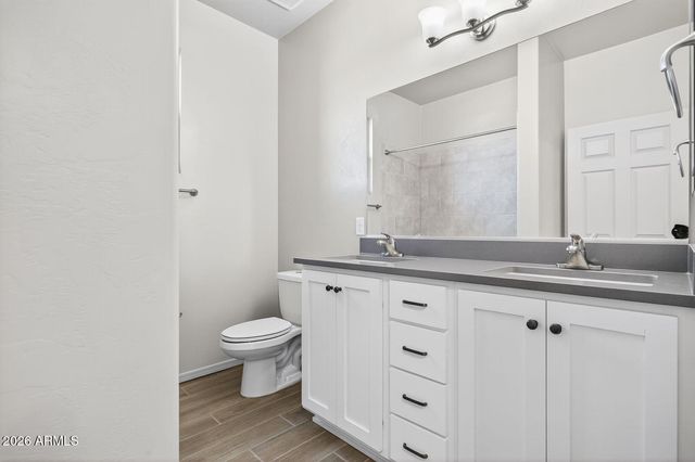 6736 E VAQUERO Circle, Hereford, AZ 85615