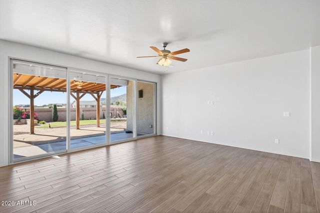 6736 E VAQUERO Circle, Hereford, AZ 85615