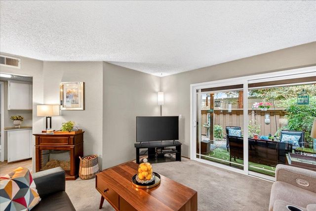 2201 Monroe Street 601, Santa Clara, CA 95050