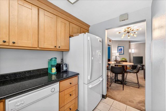 2201 Monroe Street 601, Santa Clara, CA 95050