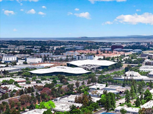 2201 Monroe Street 601, Santa Clara, CA 95050