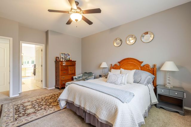 2241 SE Pilatus Lane, Bend, OR 97702