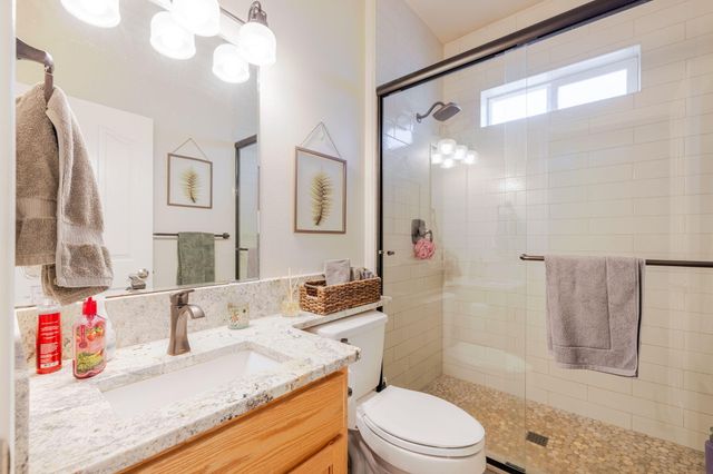 2241 SE Pilatus Lane, Bend, OR 97702