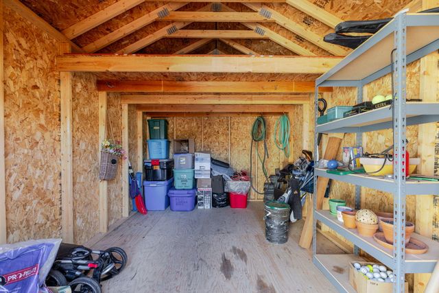 2241 SE Pilatus Lane, Bend, OR 97702