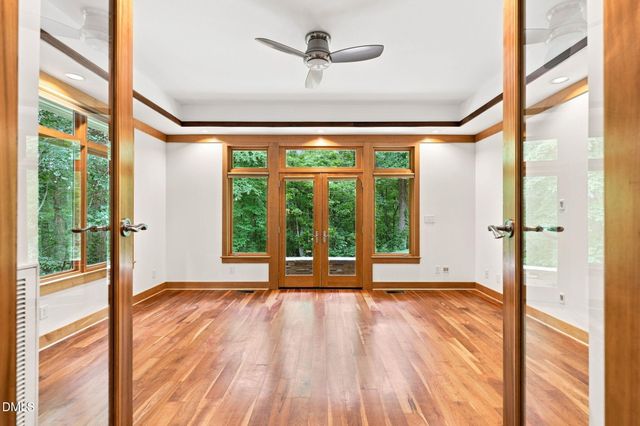 2219 Ridgewood Road, Chapel Hill, NC 27516