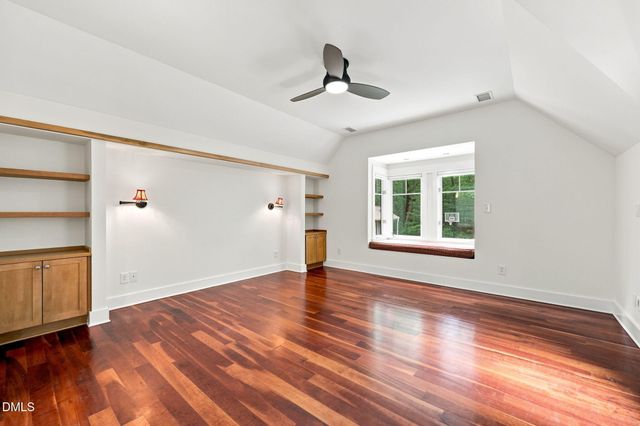 2219 Ridgewood Road, Chapel Hill, NC 27516