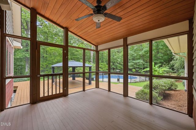 2219 Ridgewood Road, Chapel Hill, NC 27516