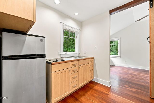 2219 Ridgewood Road, Chapel Hill, NC 27516