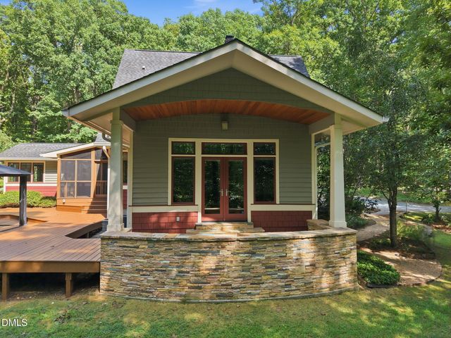 2219 Ridgewood Road, Chapel Hill, NC 27516