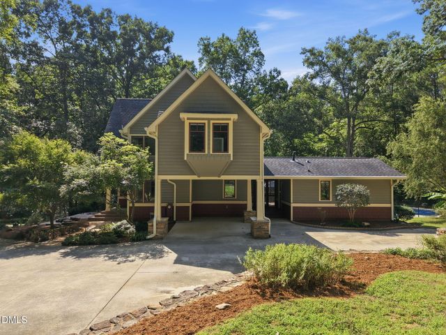 2219 Ridgewood Road, Chapel Hill, NC 27516