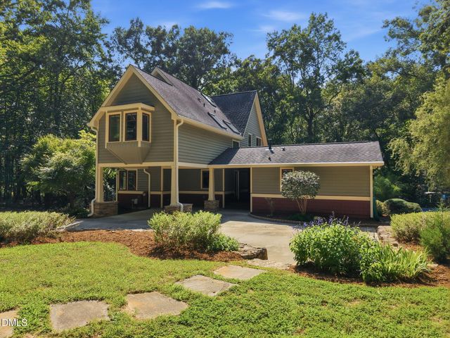 2219 Ridgewood Road, Chapel Hill, NC 27516