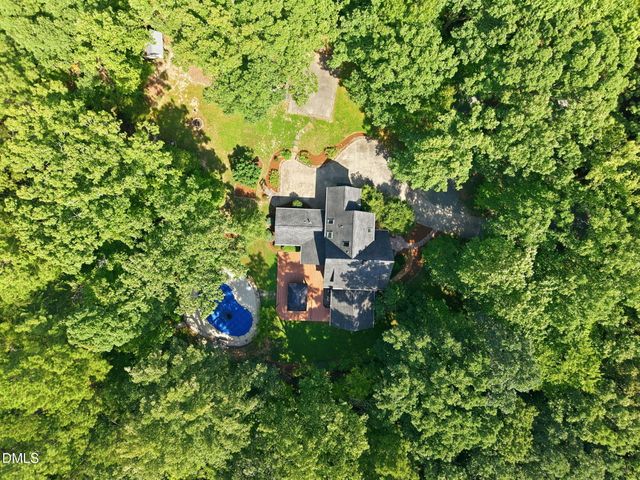 2219 Ridgewood Road, Chapel Hill, NC 27516