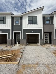 933 Tellico Street, Gallatin, TN 37066