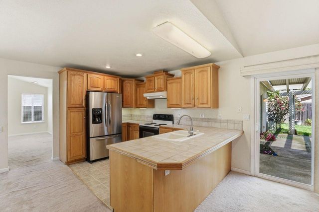 4319 Thunder Way, Sacramento, CA 95826